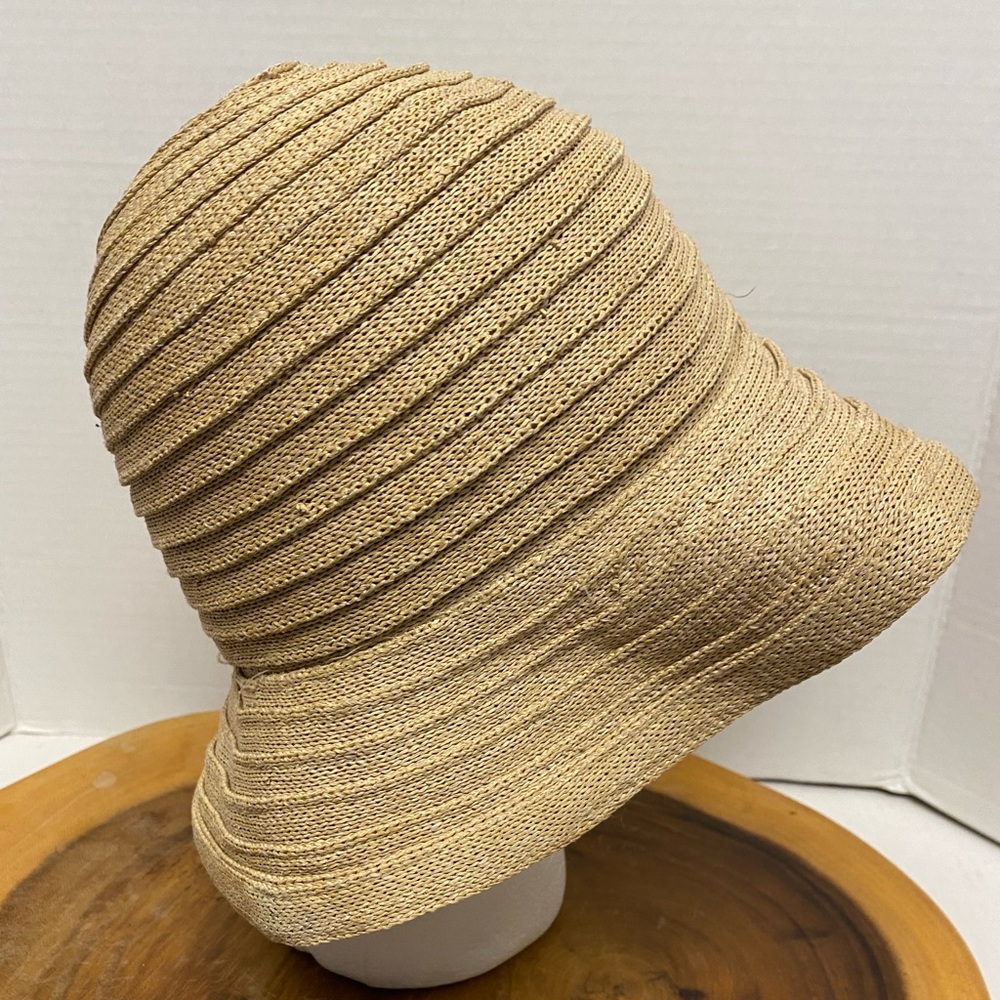 Pantropic Sebastopol CA Woven Bell Cap Sun Hat
